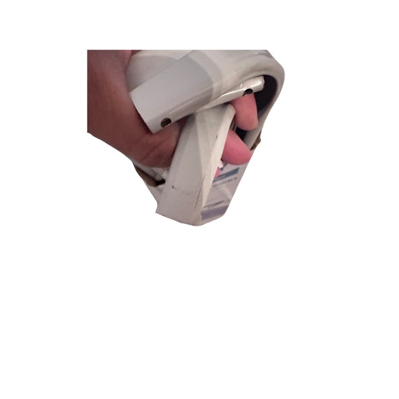 Curtain Rod - Picture 11 of 16